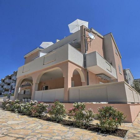 Villa Magena - Luxury Apartments In Pag Center Паг Экстерьер фото